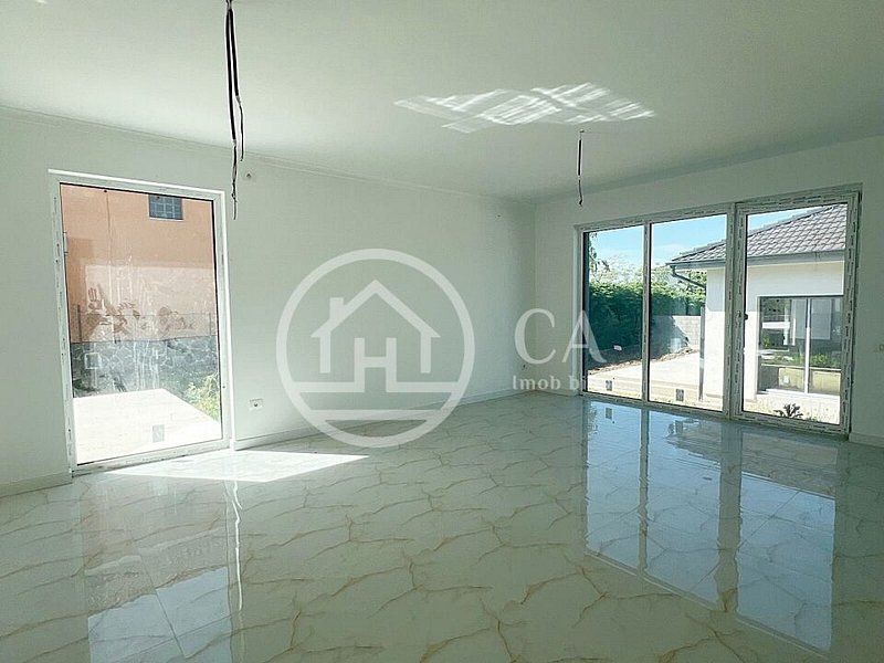 Casa cu 4 camere de vanzare in zona Dealuri, Oradea - Poză 2