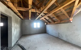 CASA LA ROSU DIN CARAMIDA + GARAJ I 12,5 ARI I VICOV DE SUS I - Poză 17