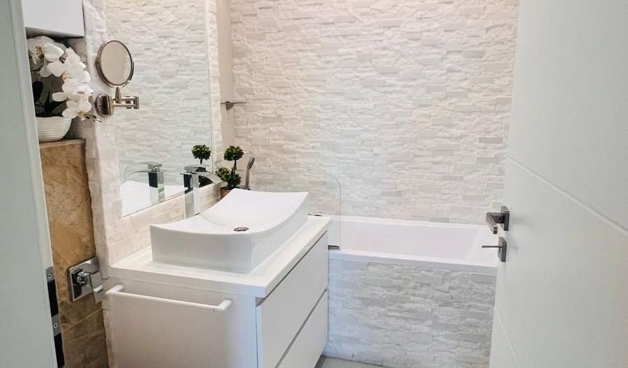 Apartament la prima inchiriere - Poză 23