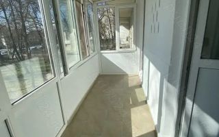 APARTAMENT RECENT RENOVAT ZONA 1 MAI - Poză 7