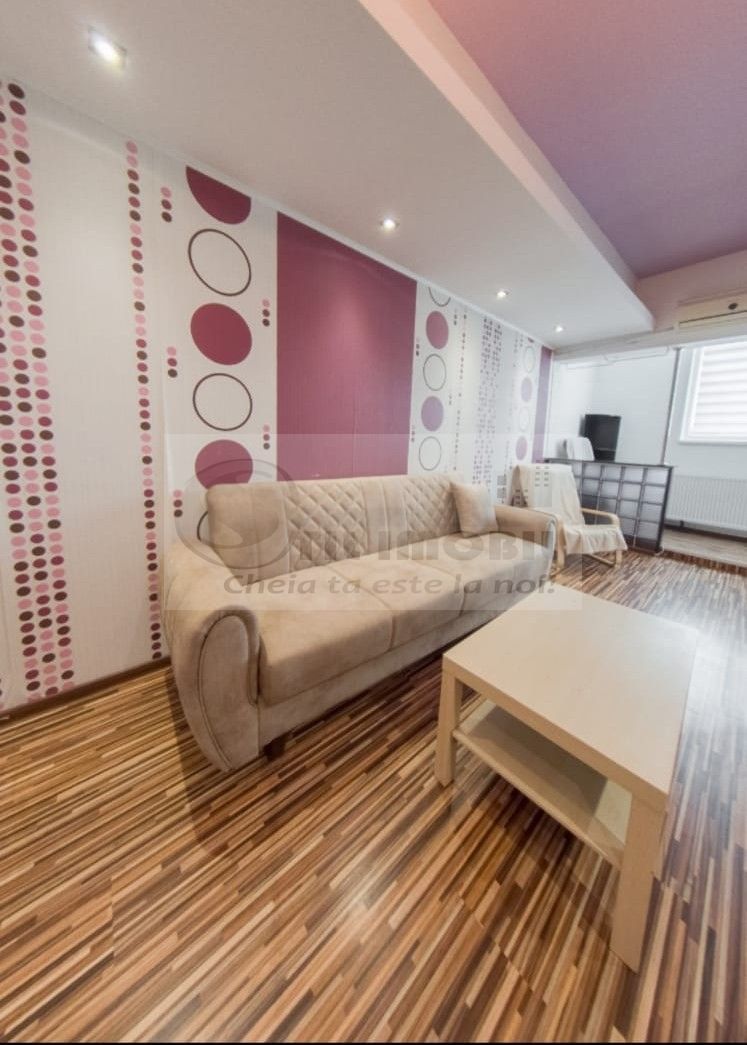 Apartament 3 camere decomandat - 80 mp - Nicolina - 114.000 euro ! - Poză 2