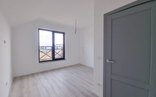 De Vanzare Casa Sanpetru | Teren 468mp | Intabulata | 10 min de Coresi Mall - Poză 15