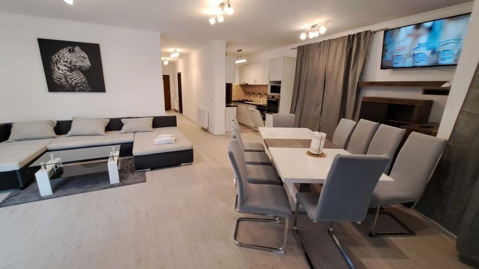 Duplex cu 5 camere - zona  centrala  - Dumbravita - Poză 2