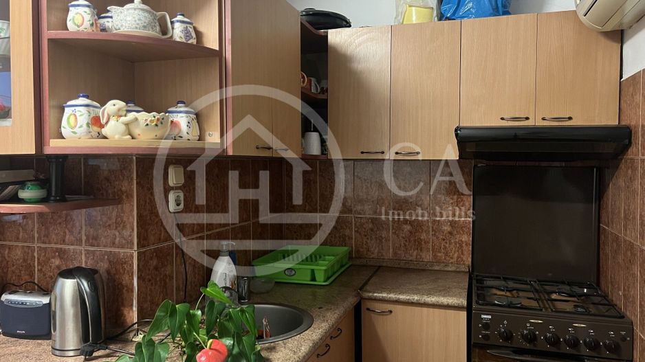 Apartament cu 3 camere de vanzare in zona Cantemir Oradea - Poză 5