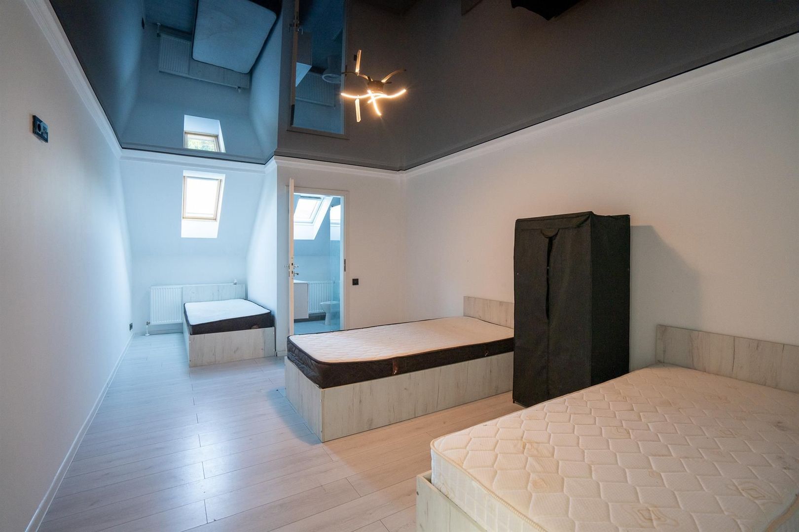 Spatiu comercial birouri/cazare Episcopia - Poză 5