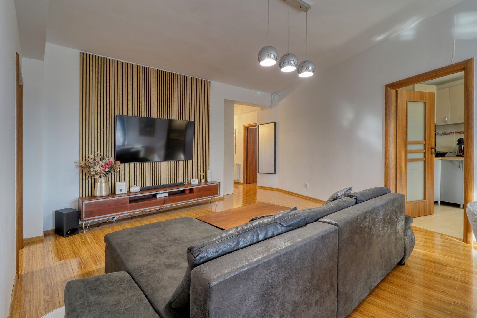 Bucurestii Noi- Dămăroia- Apartament de 4 camere-92mp- Școala 179 - Poză 10