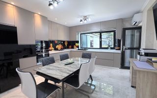 Casa Individuala - 5 camere - 3 bai - 650mp teren - Poză 10