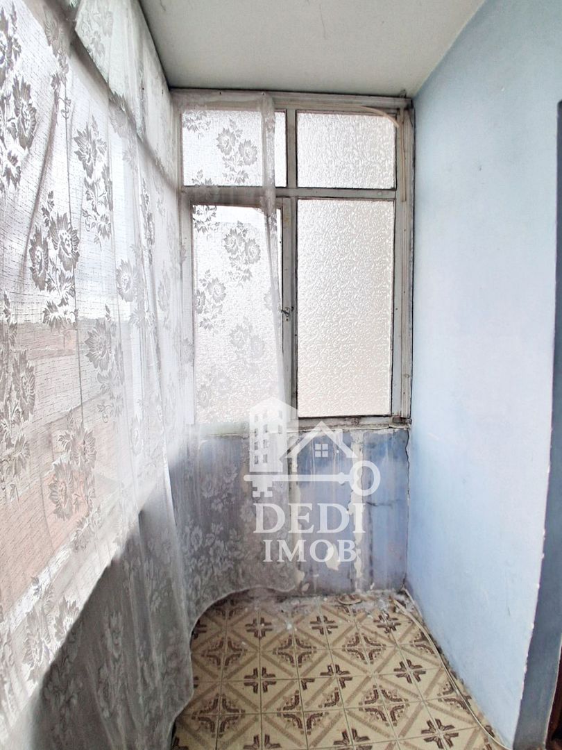 Apartament cu 3 camere de inchiriat zona Decebal, Oradea - Poză 9