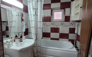 Inchiriez apartament 2 camere decomandat - Poză 5