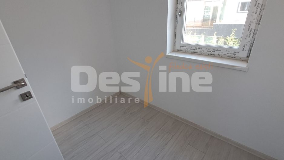 Casă individuală cu 4 camere și teren de 450 mp – Rediu - Poză 10