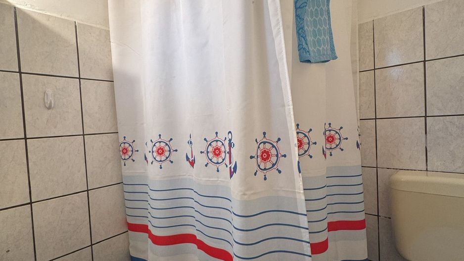 De vânzare Casă în Grădiște, curte + grădină proprie generoasă Arad - Poză 29