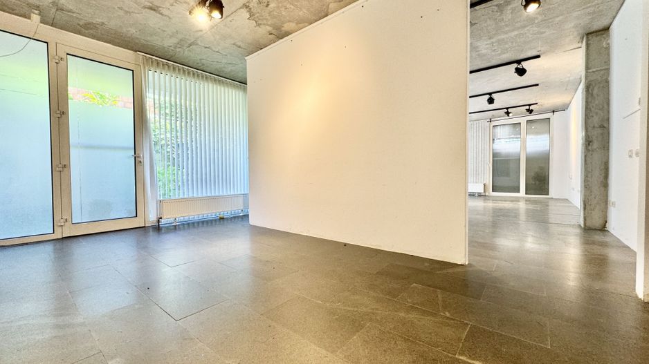 Spațiu de birouri în zona Centrală - 2 locuri de parcare proprii - Poză 9