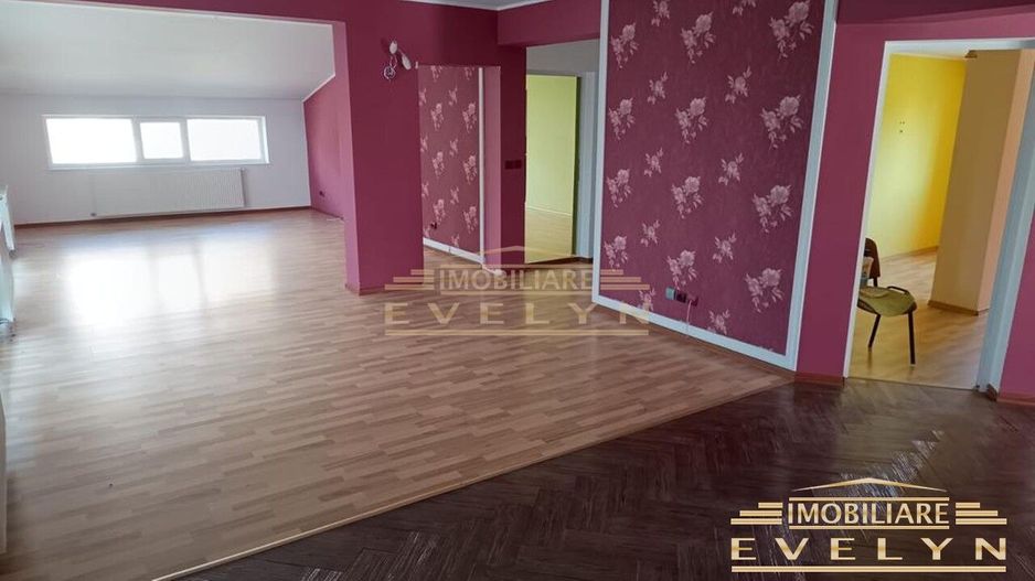 De vanzare spatiu comercial + locuinta + teren, zona Restaurant Tex ( Capat 1 ), pret 265.000 euro! - Poză 3