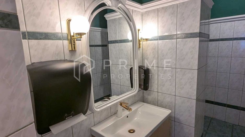 Spațiu Comercial Generos (384 mp) Amenajat ca Restaurant | Central - Poză 4