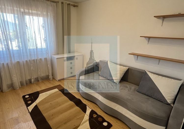 De vânzare apartament 3 camere/ Ghimbav - Poză 6