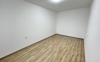 Casa cu 7 camere | 3 balcoane | Garaj | 220 mp + 80 mp curte | Cartier Panorama - Poză 19