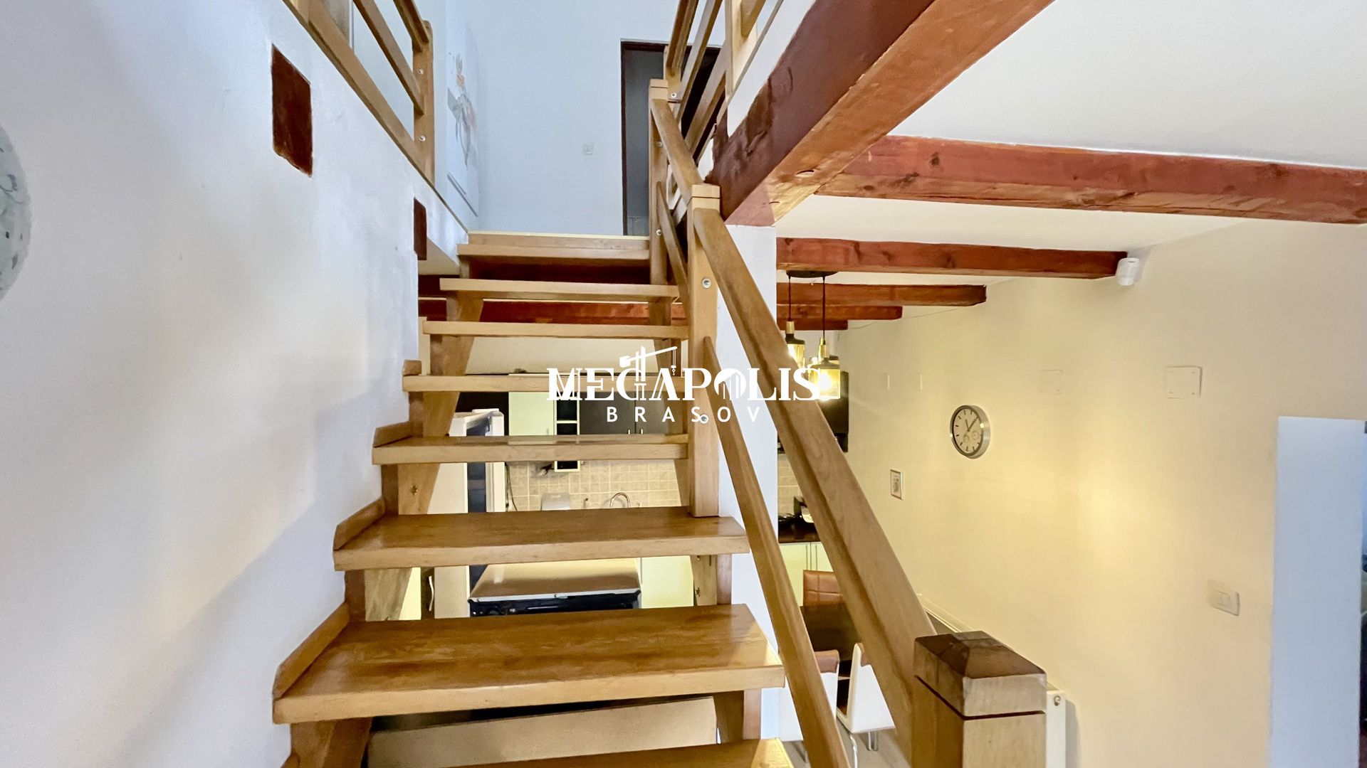 Casă 4 camere | Locație excepțională | Singur în curte | GARAJ - Poză 18