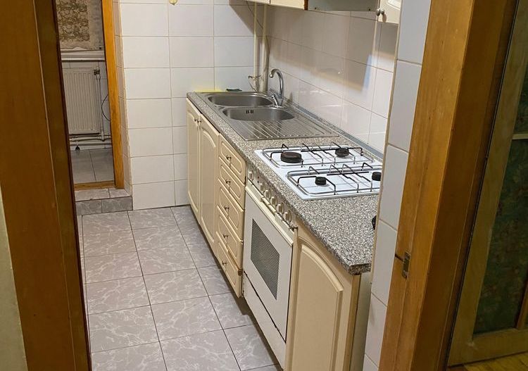 Apartament cu 2 camere, mobilat si utilat -  zona Mazepa 2 - Poză 4