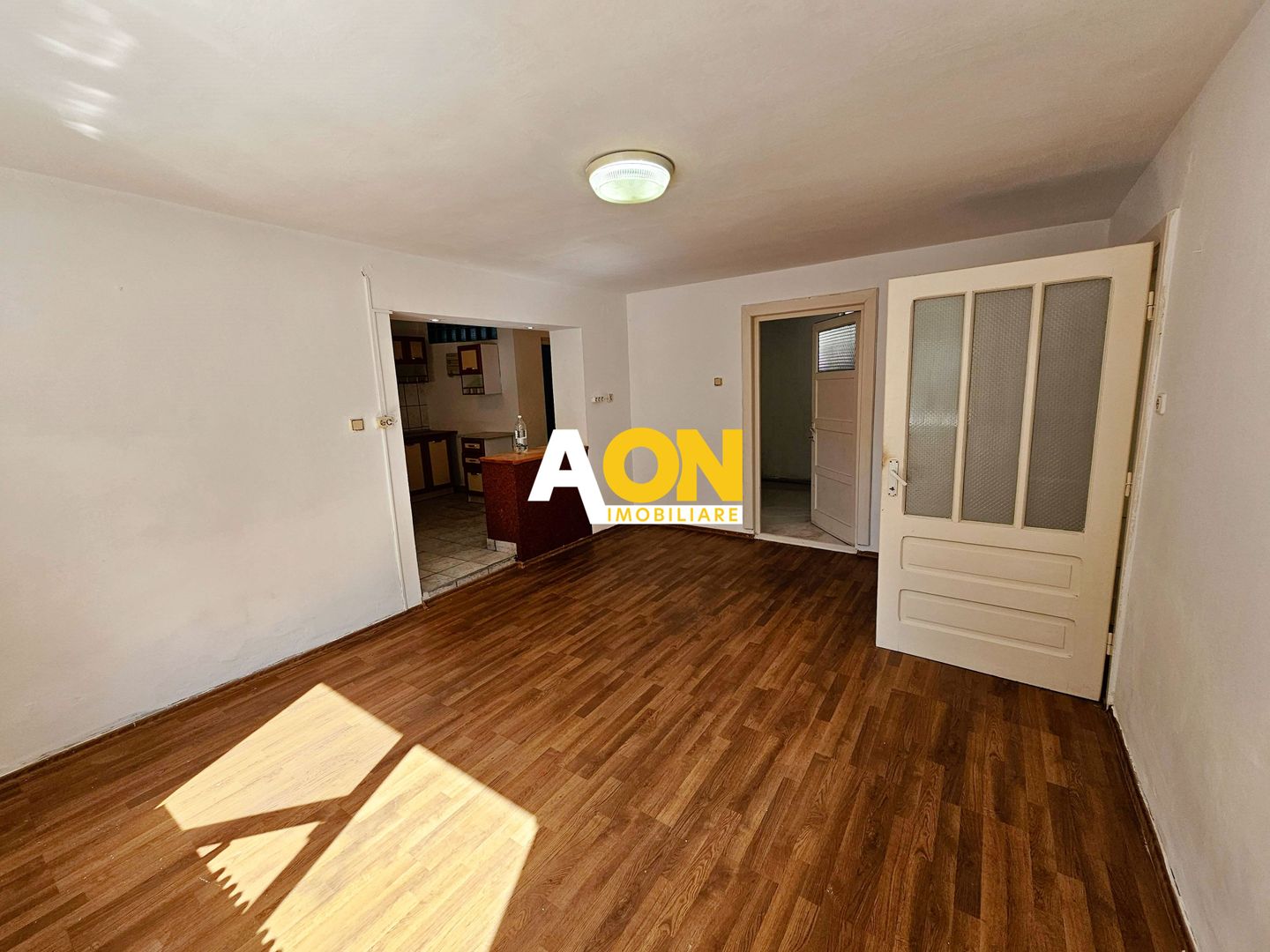 Casa 5 camere, 369 mp teren, zona Centru, pretabila pentru birouri - Poză 11
