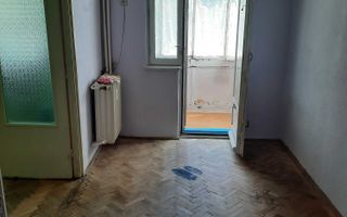 Apartament 2 camere,Etaj 1,Alexandru cel Bun,74700 euro - Poză 7