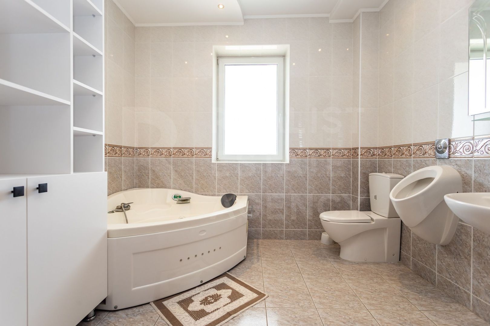 Casă în 4 nivele, amplasat pe strada Chicago, Stăuceni. - Poză 35