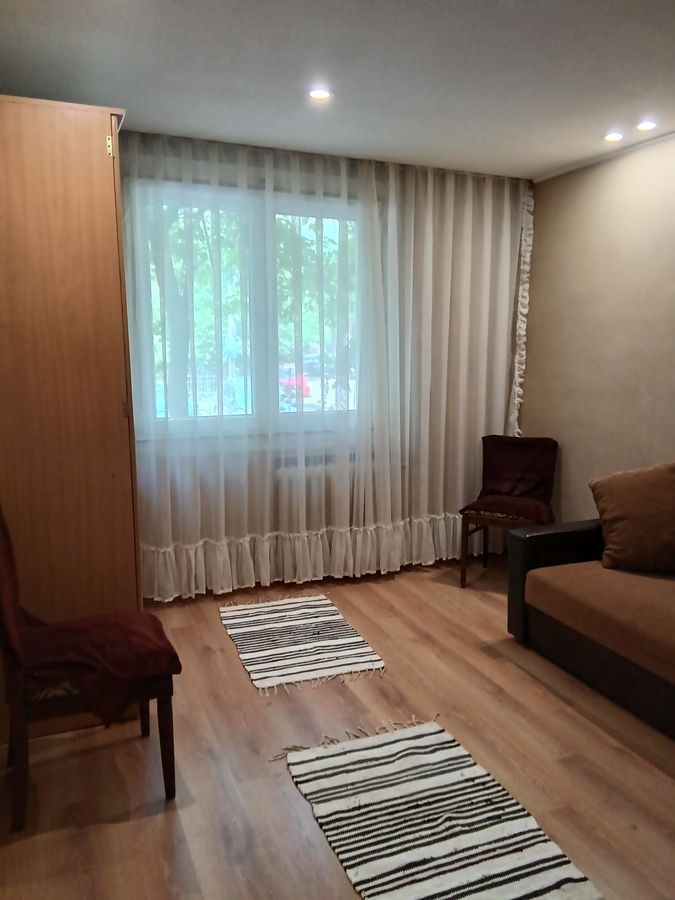 Oferta- Apartament 3 camere Ozana, parter, mobilat, pret excelent - Poză 8