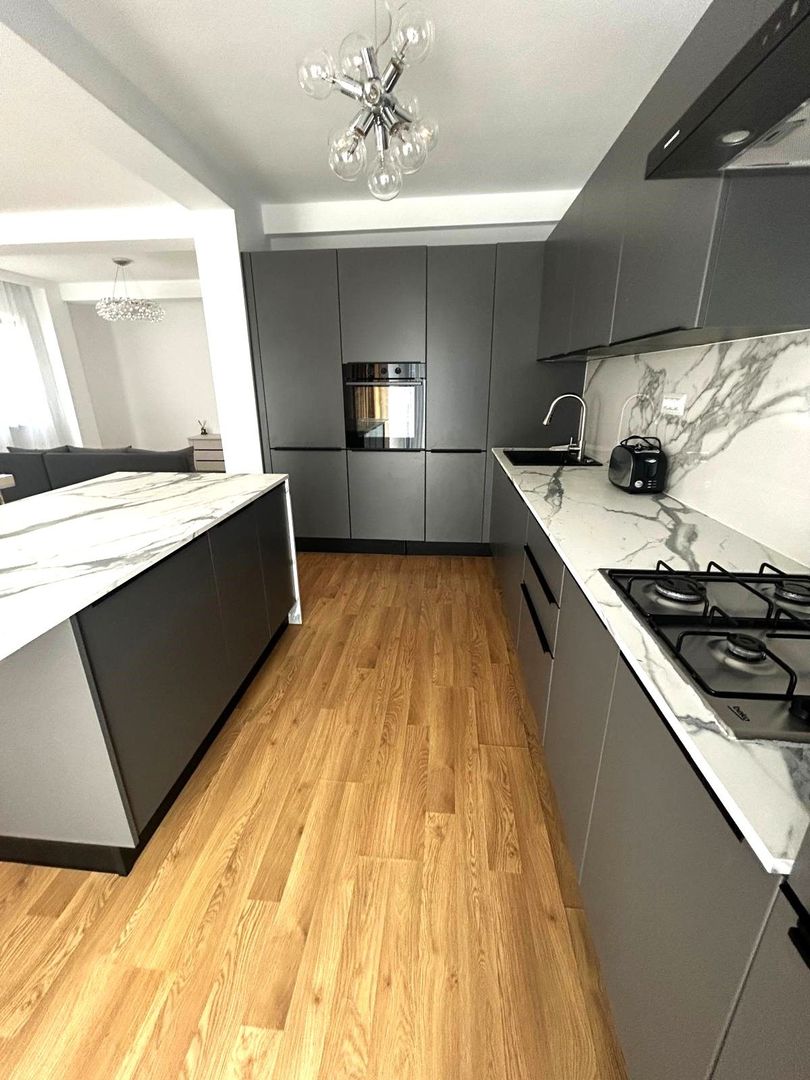 Casă de închiriat | 5 camere | Curte de 400 mp | Corbeanca - Poză 2