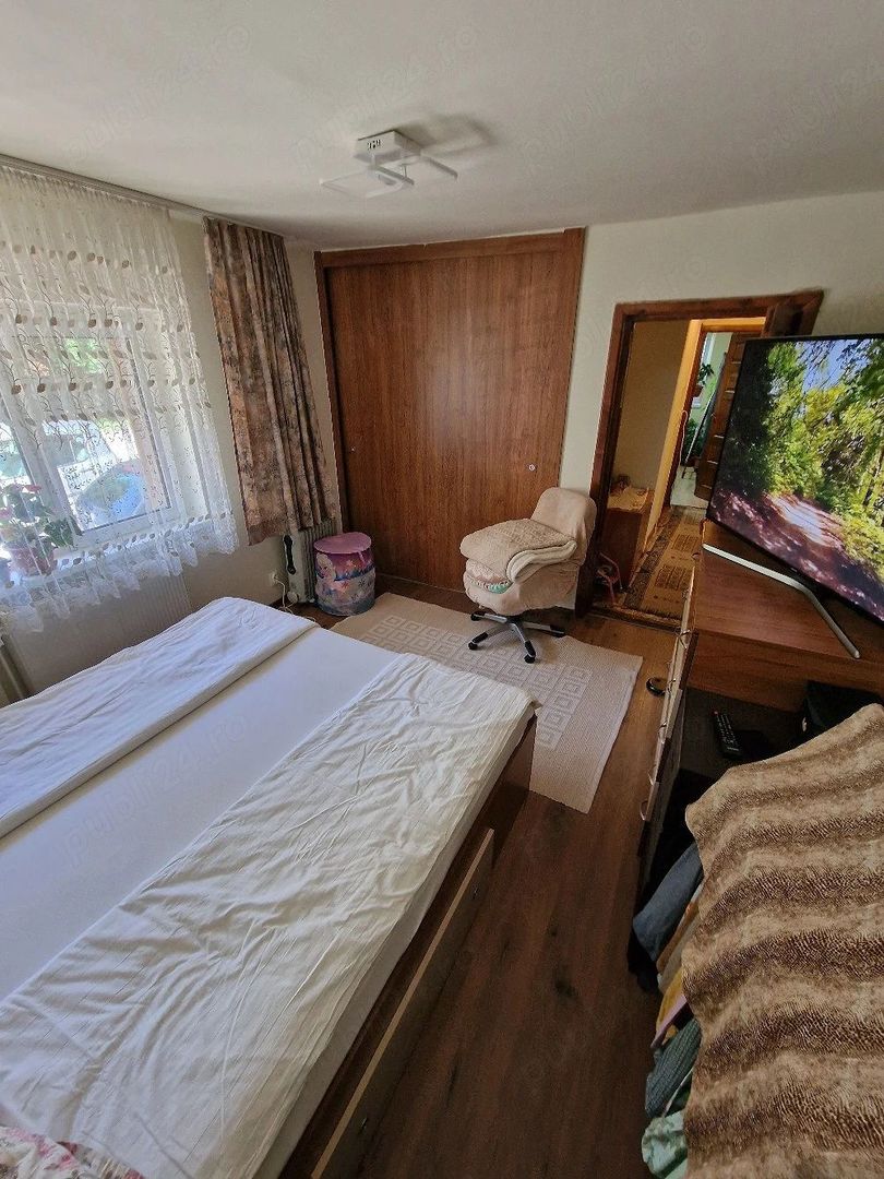 Apartament  2 camere decomandat-Zona Lipovei-Parter - Poză 2