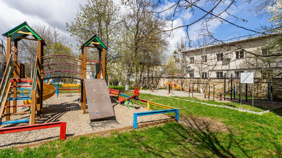 Vânzare, apartament, 2 camere + living, str. Academiei, Telecentru - Poză 17