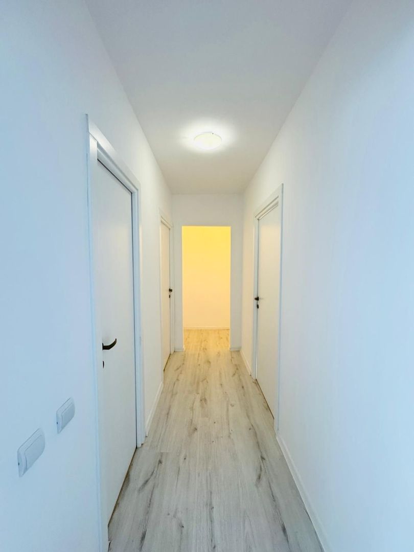 Vanzare apartament luminos de 3 camere, 2 balcoane in Titan-L. Rebreanu-RENOVAT - Poză 9