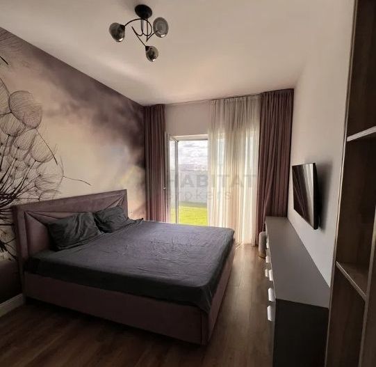 Casă individuală cu 4 camere în cartierul Aerocity, Tunari - Poză 8