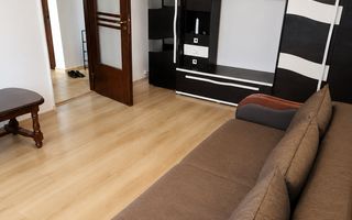 Apartament 2 camere 45 mp Podu Ros Cantemir 400 euro - Poză 1