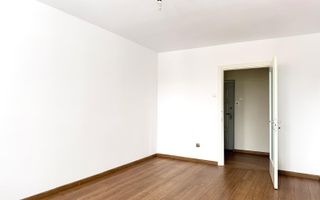 Apartament cu 2 camere decomandate  zona  strazii Detunata! - Poză 2