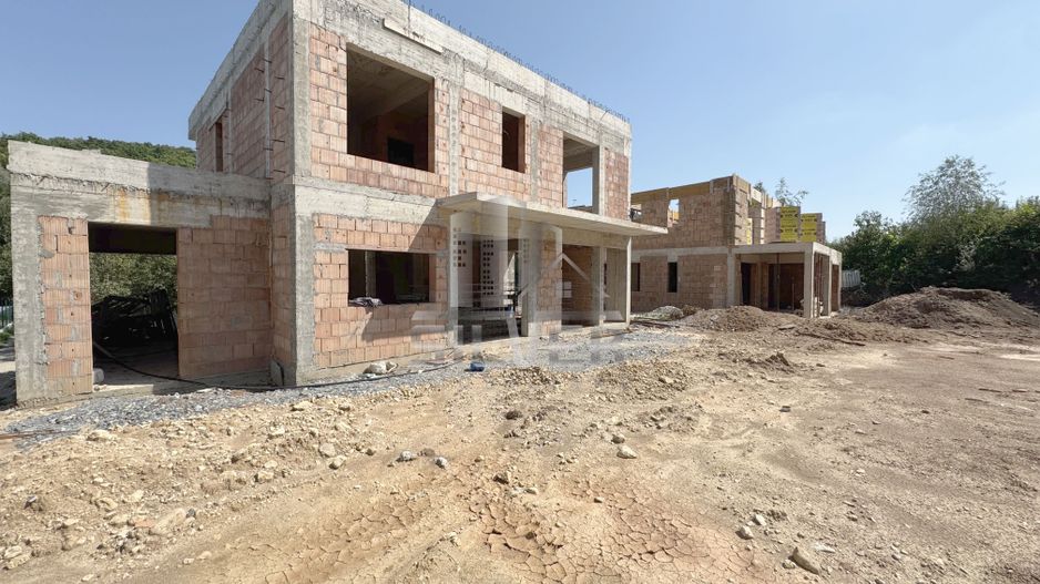 Casa individuala/teren 600mp/panouri fotovoltaice/pompe de caldura. - Poză 7