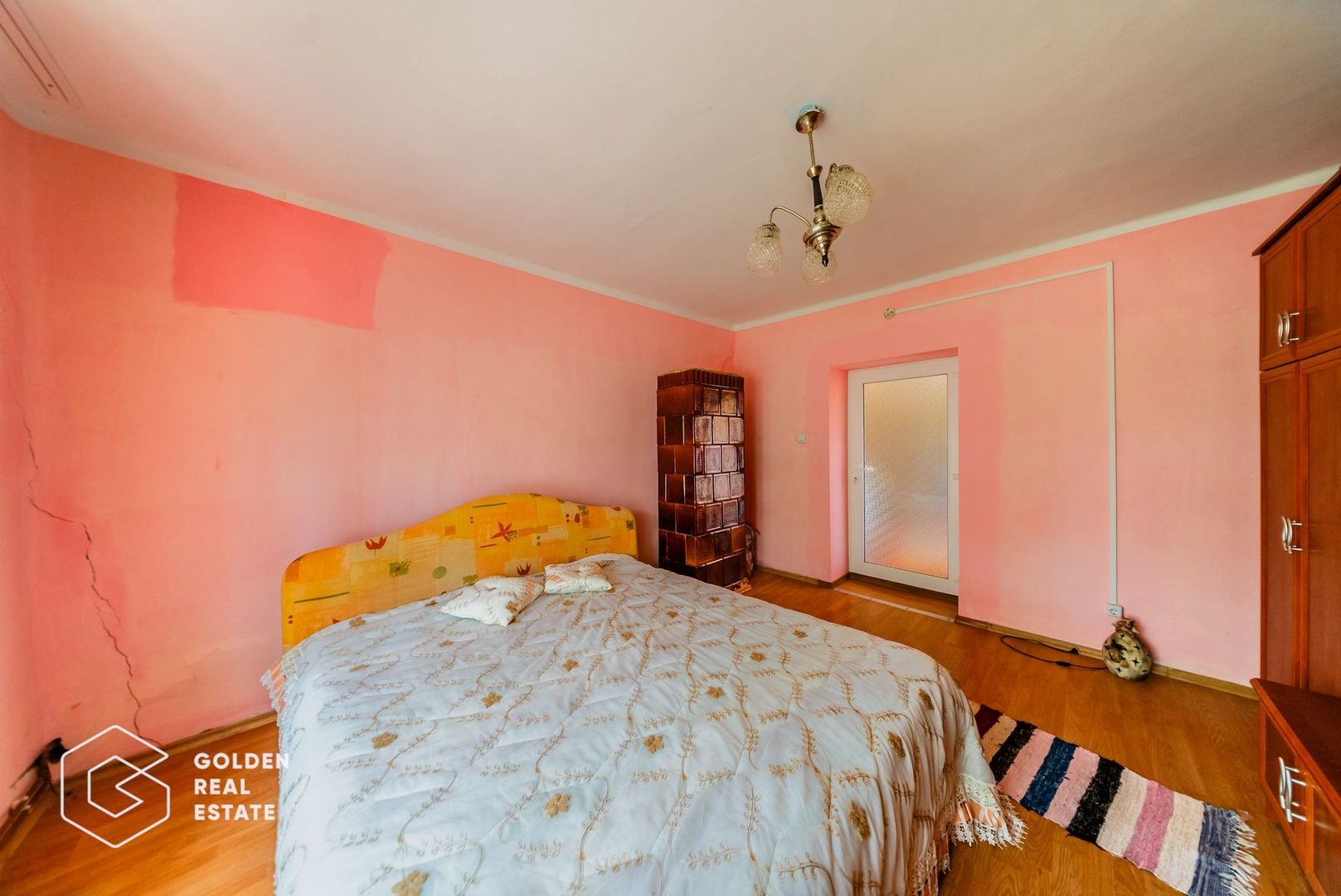 Casa situata in comuna Seitin, la cheie - Poză 3