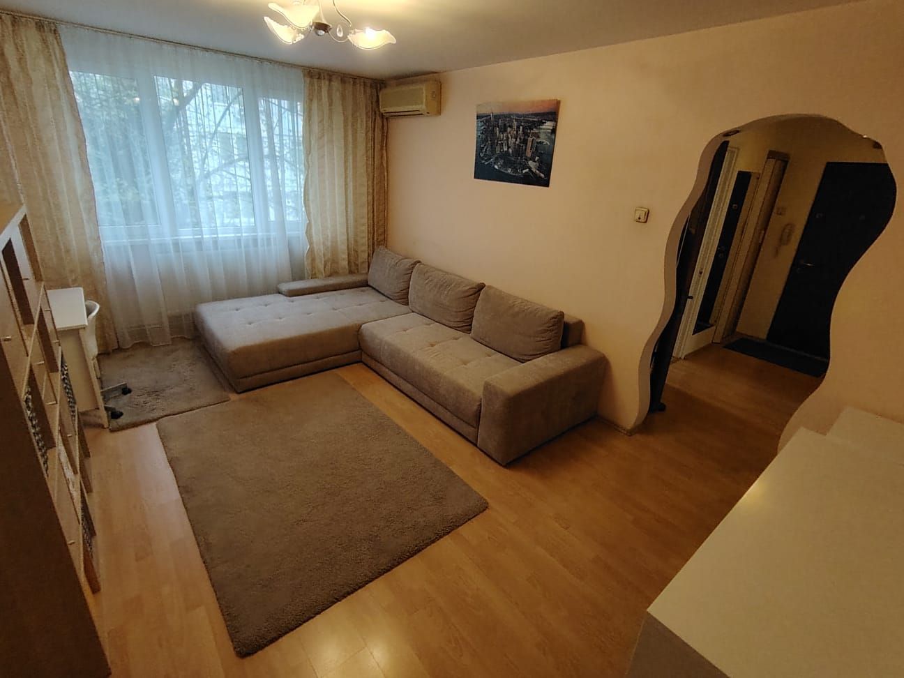 Apartament 3 camere - Metrou Aparatorii Patriei | Centrala Proprie - Poză 7