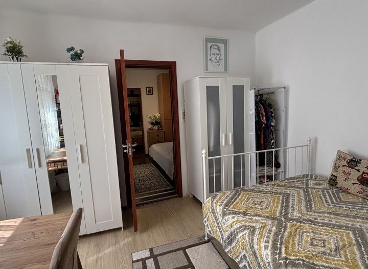 Teren 185 mp + casă stil vagon 100 mp | Mall Vitan - Poză 2