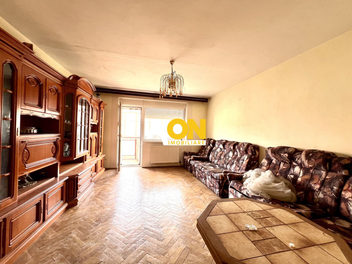 Apartament 3 Camere | DECOMANDAT | 71 mp | Zona Cetate - Poză 1