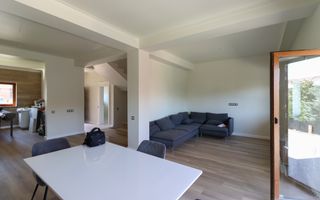 Duplex cu 8 camere in cartierul Buna-Ziua, teren 500 m2 ! - Poză 3