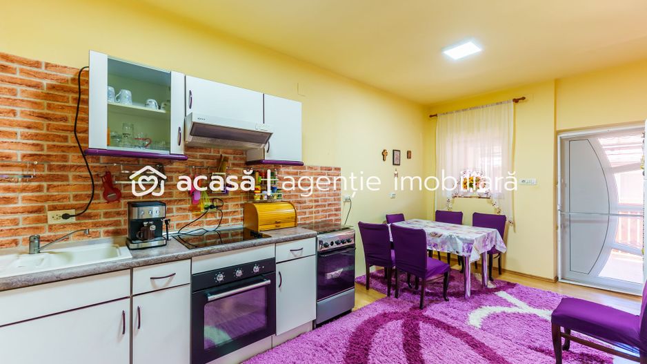 Casă cu grădina în Curtici - Poză 8