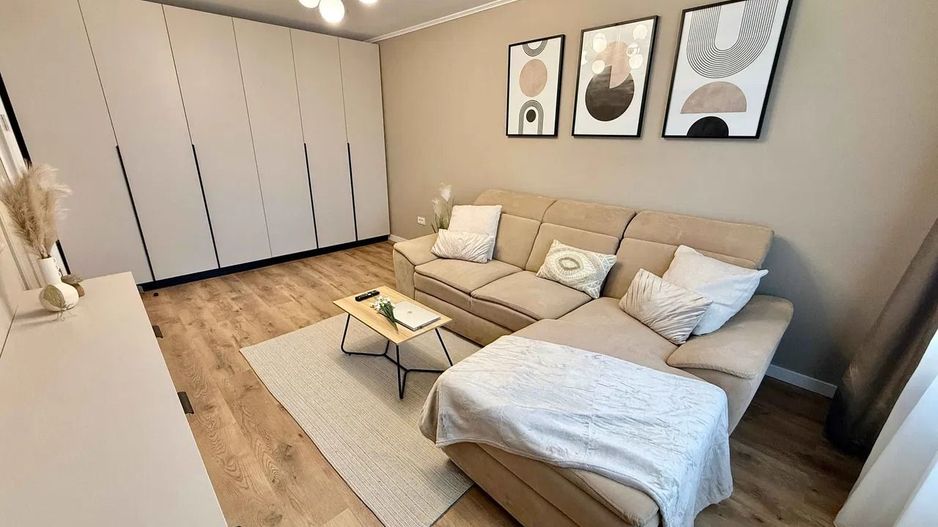 AP. 2 CAMERE CRANGASI, RENOVAT, CENTRALA, REABILITAT, METROU 7 MINUTE - Poză 2