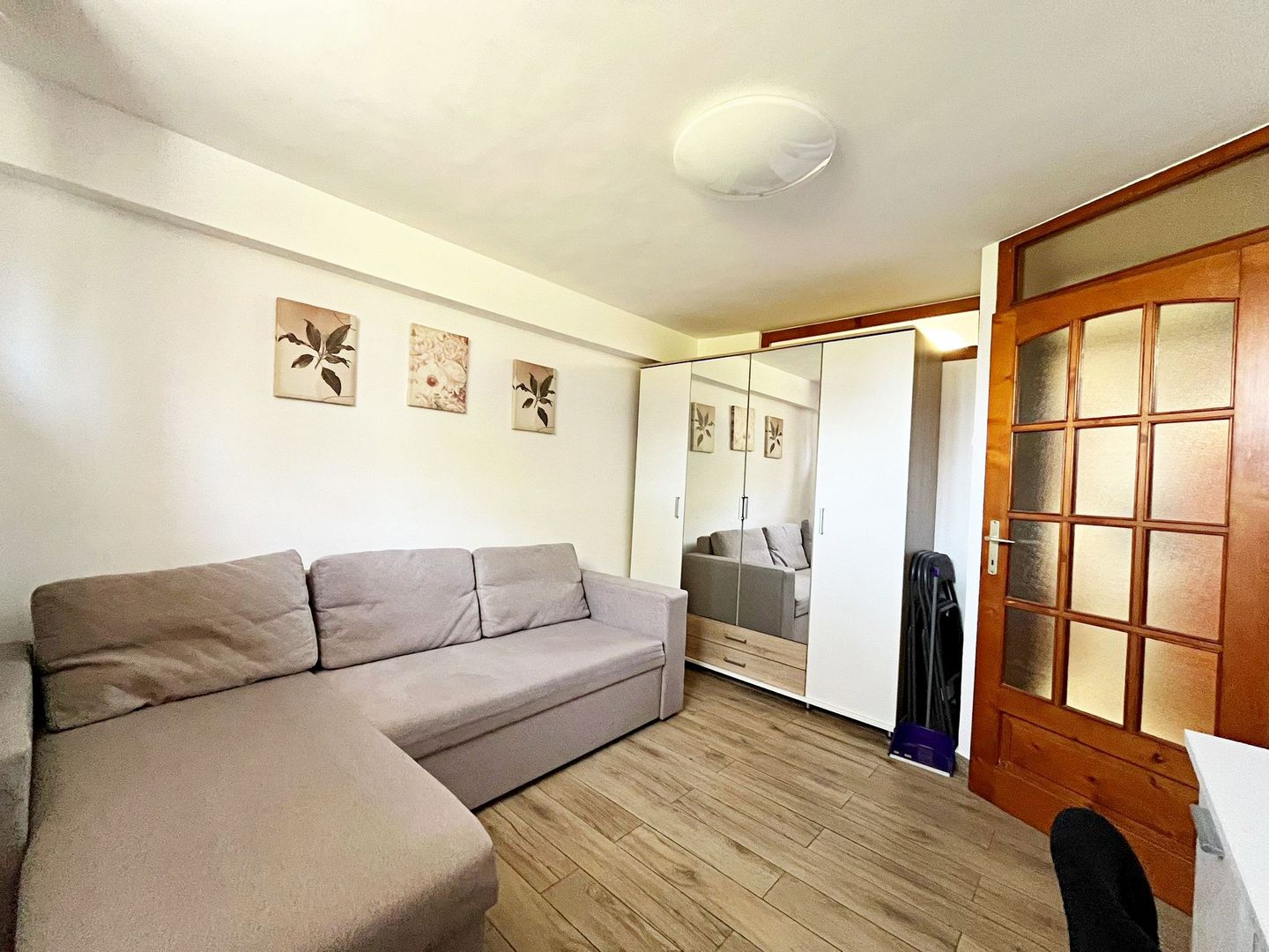 Apartament cu 2 camere de inchiriat zona Decebal, Oradea - Poză 3