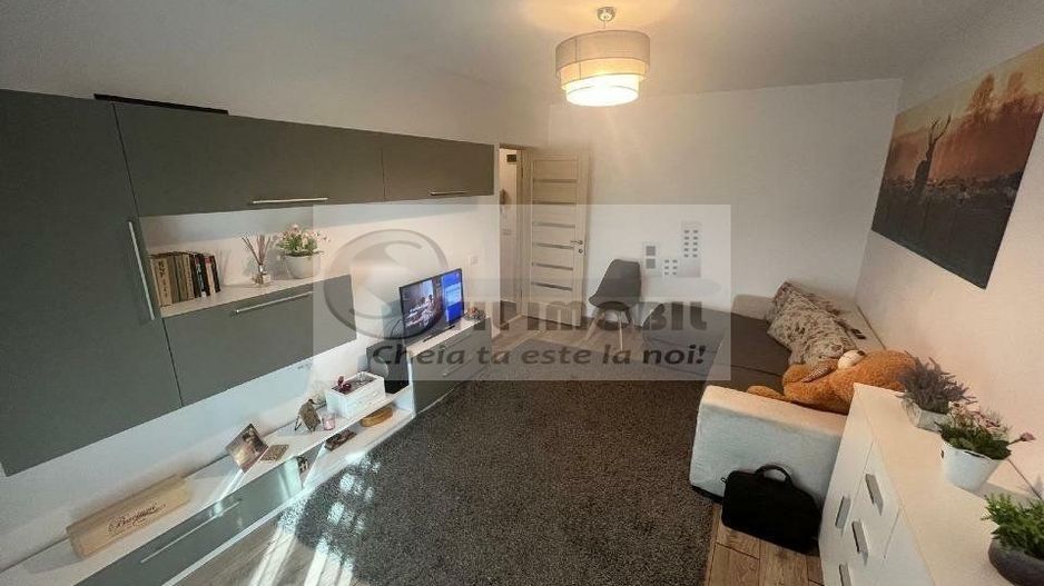 Apartament 2 camere decomandat, mobilat, loc parcare+boxă 90.000 euro - Poză 6