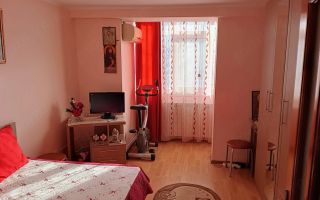 Apartament 3 camere, etaj 1, - Poză 8