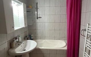 Apartament 2 camere decomandat, bloc reabilitat, etaj 3, 13 Septembrie - Poză 4