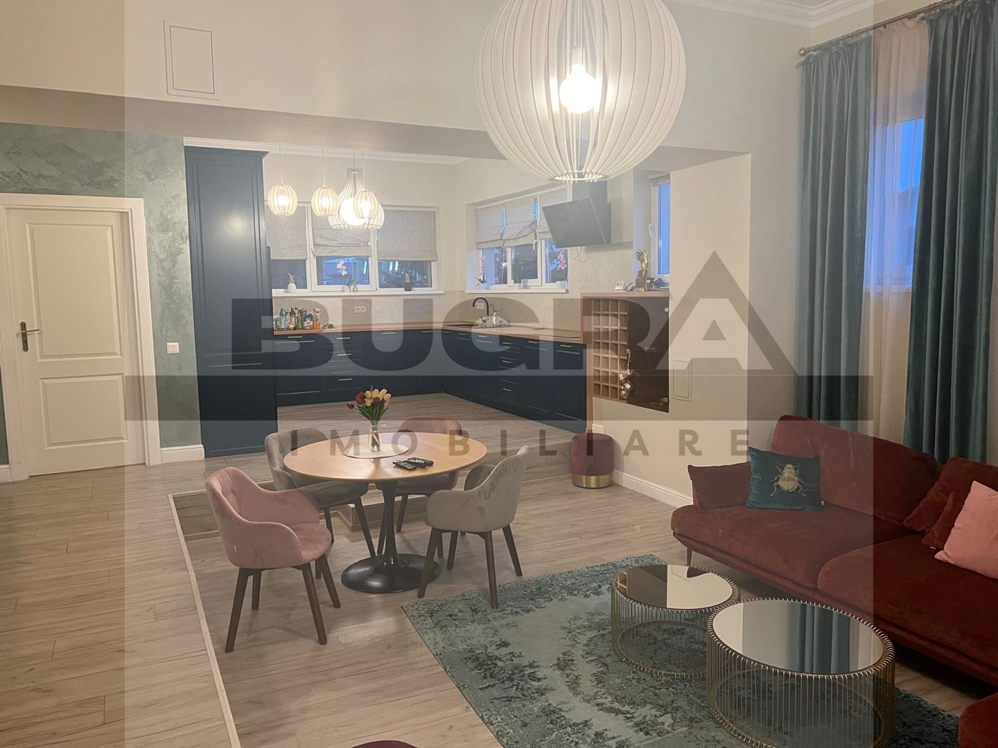 Apartament de 3 camere, 110mp, 2 parcari, premium, zona Vivo - Poză 8