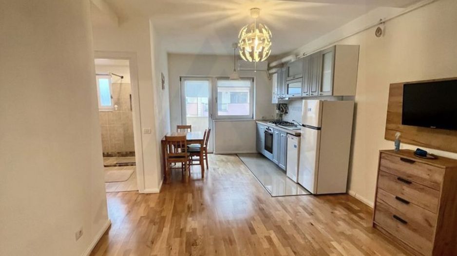 Apartament modern 54 mp utili 2 balcoane si parcare Calea Surii Mici - Poză 5