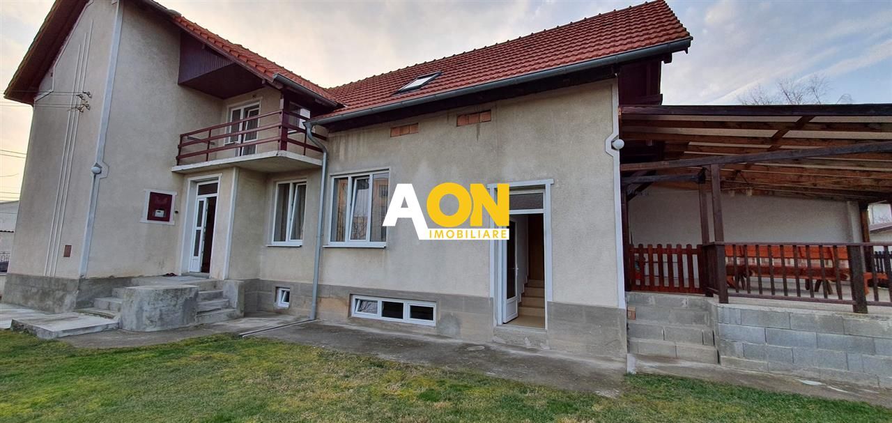 Casa 4 camere garaj 680 mp teren ultracentral - Poză 1