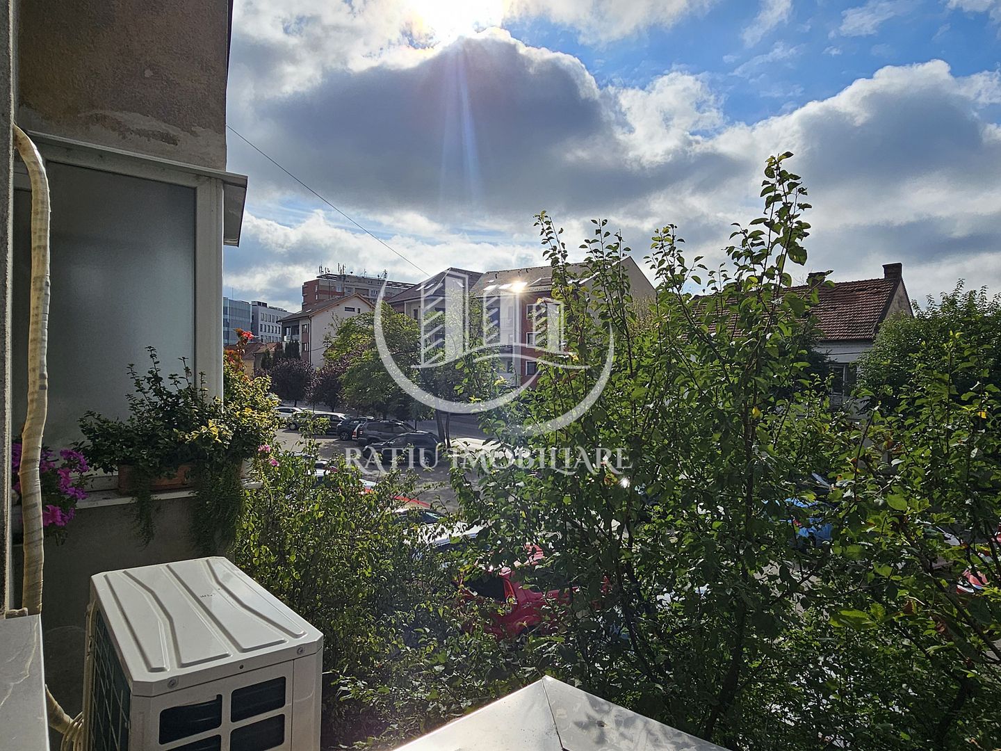 Apartament cu 2 camere | Etajul 1 | Central | Oradea - Poză 5