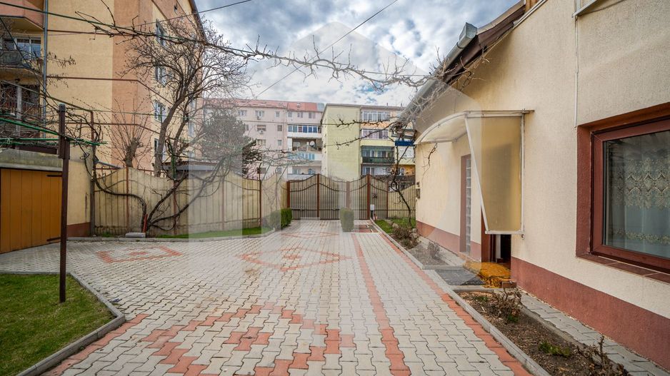 Casa individuala+ teren 609mp/ Terezian- Pretabilă clinică/gradiniță - Poză 3